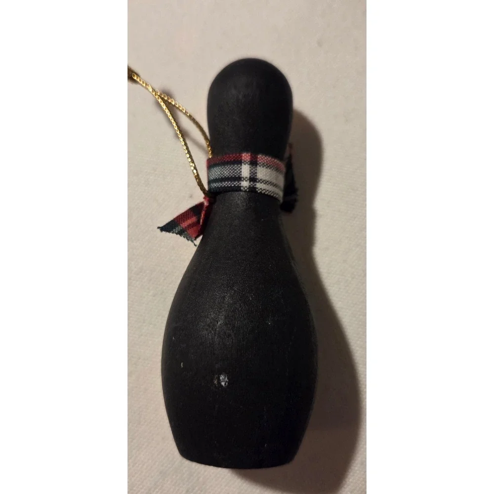 Hand Painted Wooden‎ Penguin Ornament Bowling Pin Shape Plaid Scarf Christmas